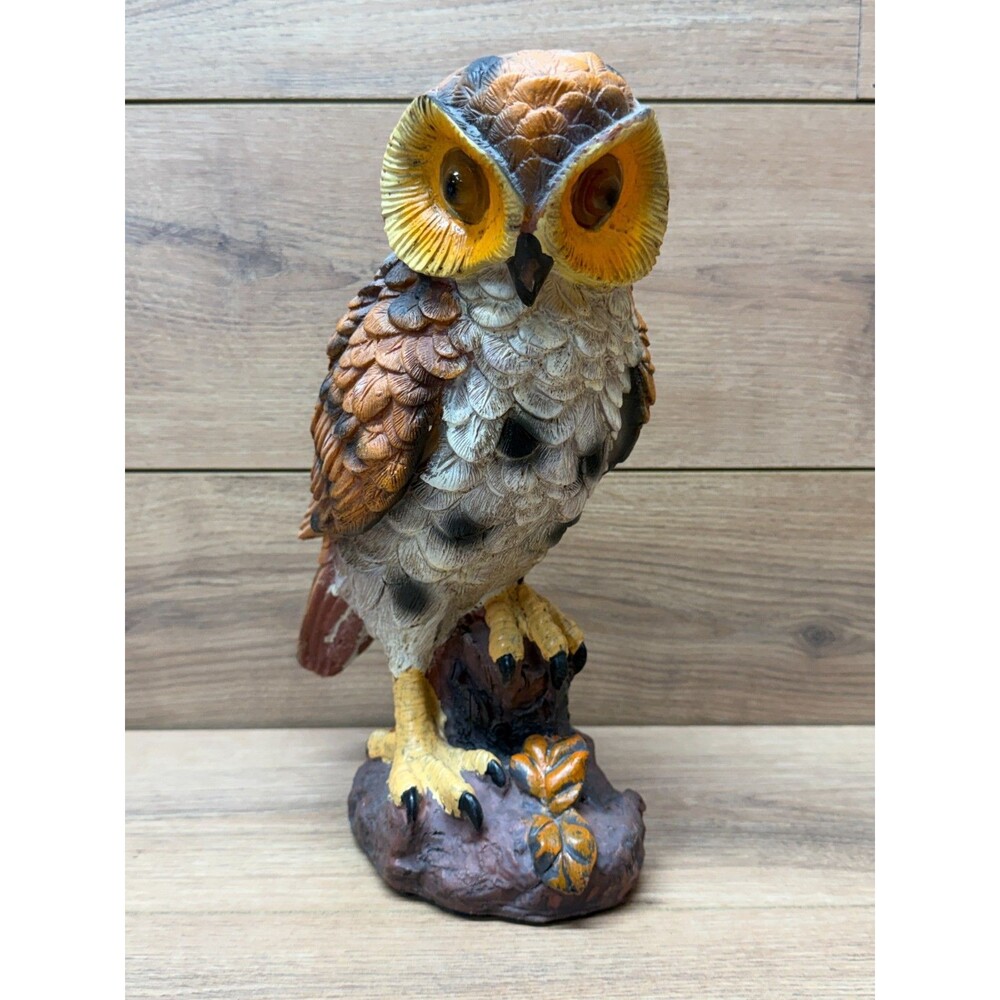 Motion Activated Light & Sound Hooting Owl Garden Statue Outdoor Pest Deterent